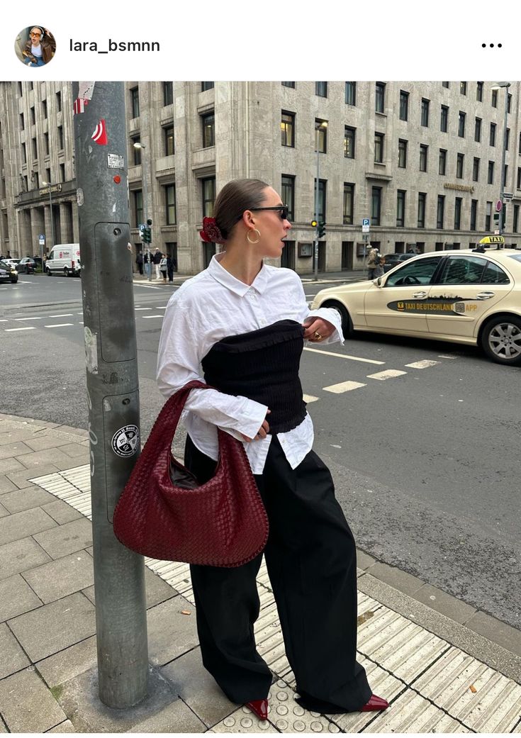Olivia Hobo Bag