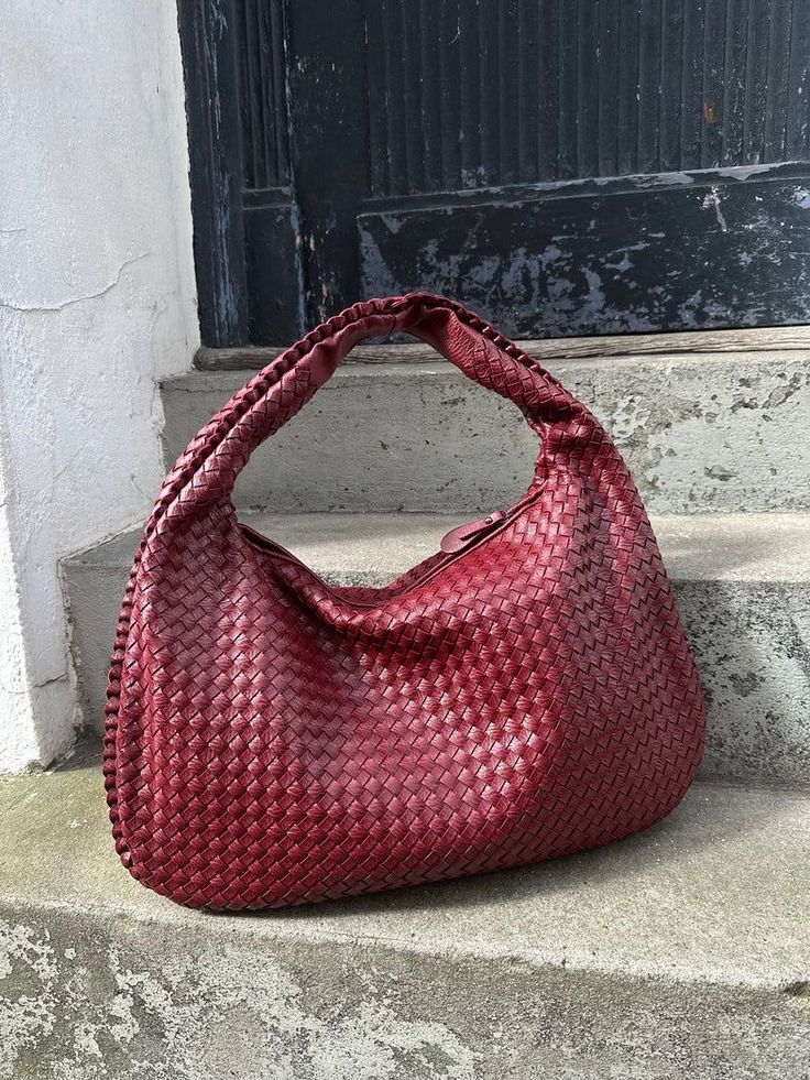 Olivia Hobo Bag