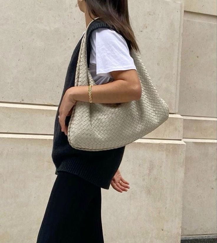Olivia Hobo Bag